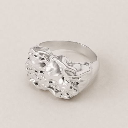 Vulcano Silver Ring